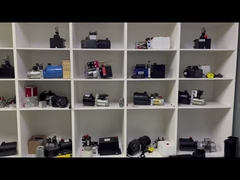 Meja angkat gunting yang dapat disesuaikan untuk akses mudah ke kendaraan dan gudang